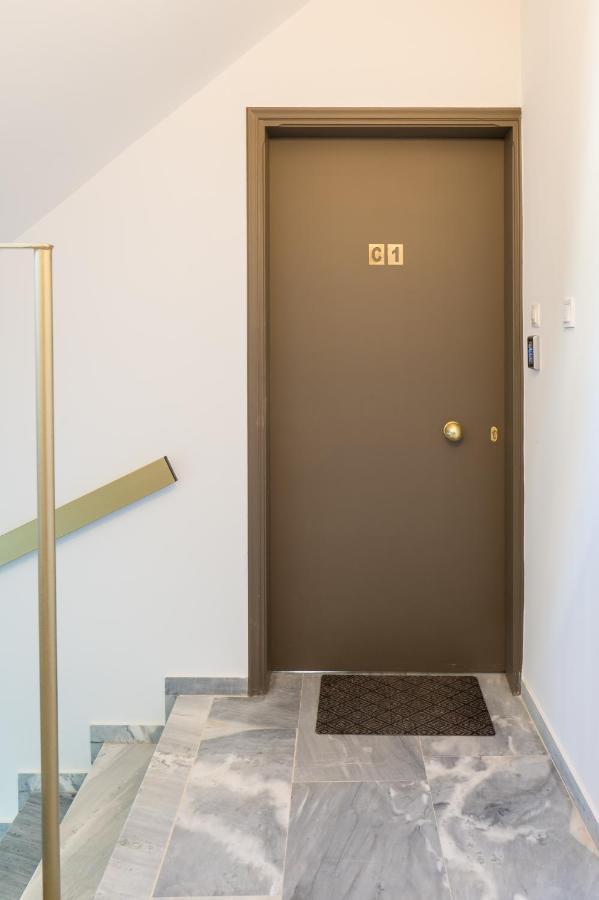 Chroma Lodge Rafina Eksteriør billede